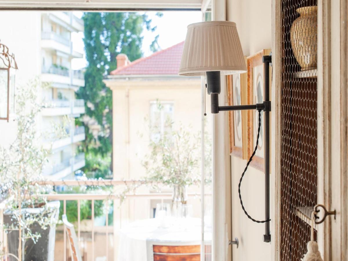 Nice Apartment In Menton With Balcony Terrace Exterior foto